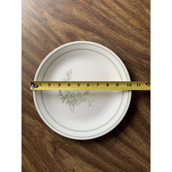 Set of 2 Corelle Floral Spray Large Plates  10.25 in Green White Vintage 1970s - Picture 6 of 6